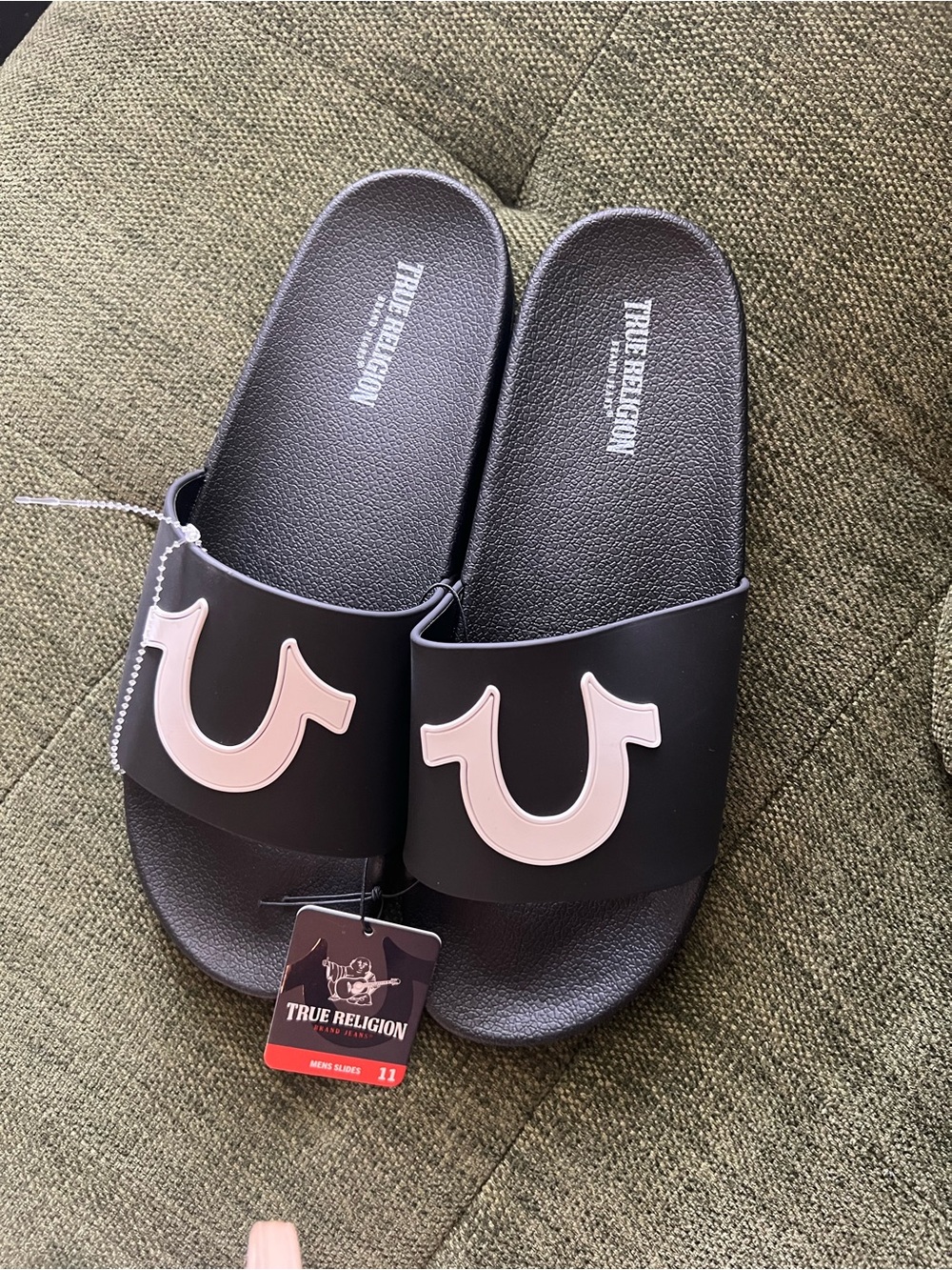 True Religion Brand Jeans Men’s Black Slides Sandals Size 11 NWT